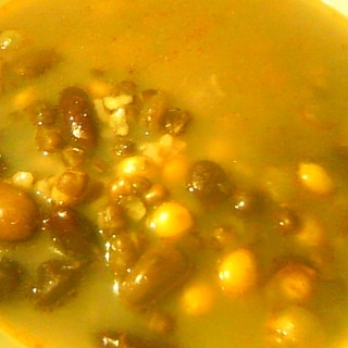 crispy oil(本辛)ミックス豆コーン白飯粥